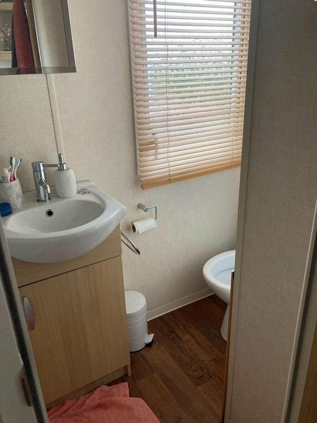 Hopton Holiday Village - Holiday Accommodation 19001