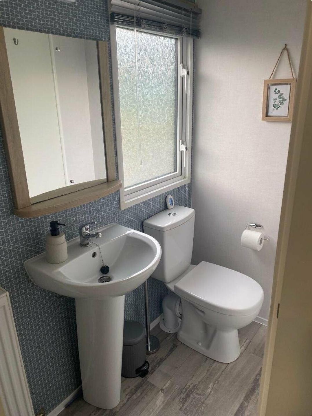 Lido Leisure Park - Holiday Accommodation 19043