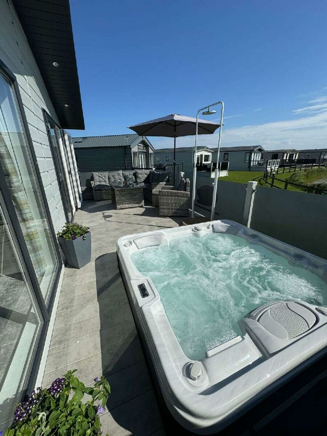 Lilac Blossom Meadow - Holiday Accommodation 19300