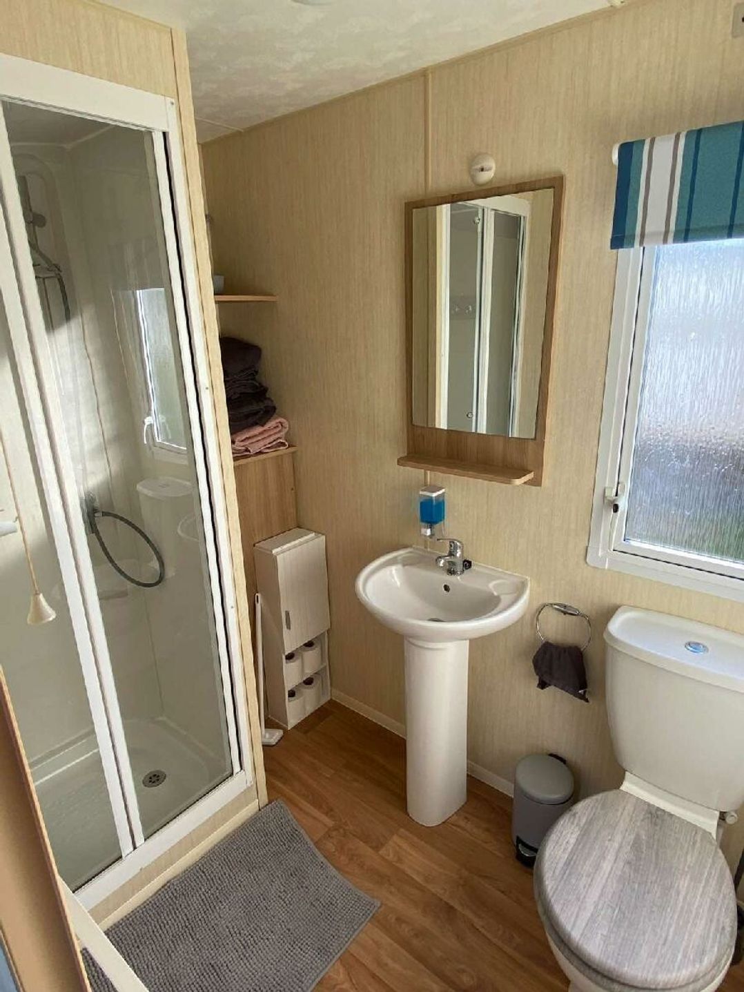 Devon Cliffs Holiday Park - Holiday Accommodation 19529