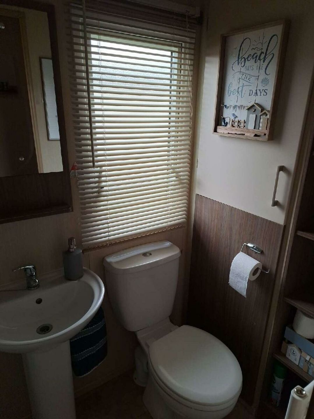 Broadland Sands - Holiday Accommodation 19629