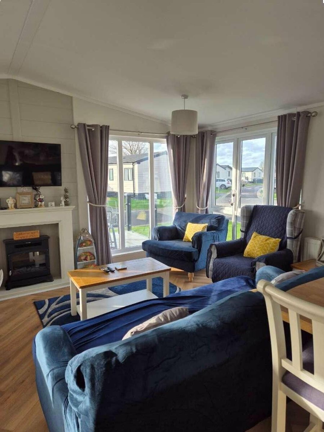 Hoburne Naish - Holiday Accommodation 19660