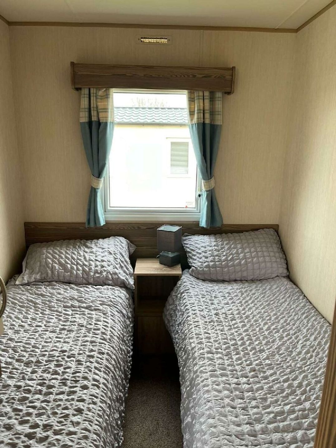 Marton Mere Holiday Village - Holiday Accommodation 19818