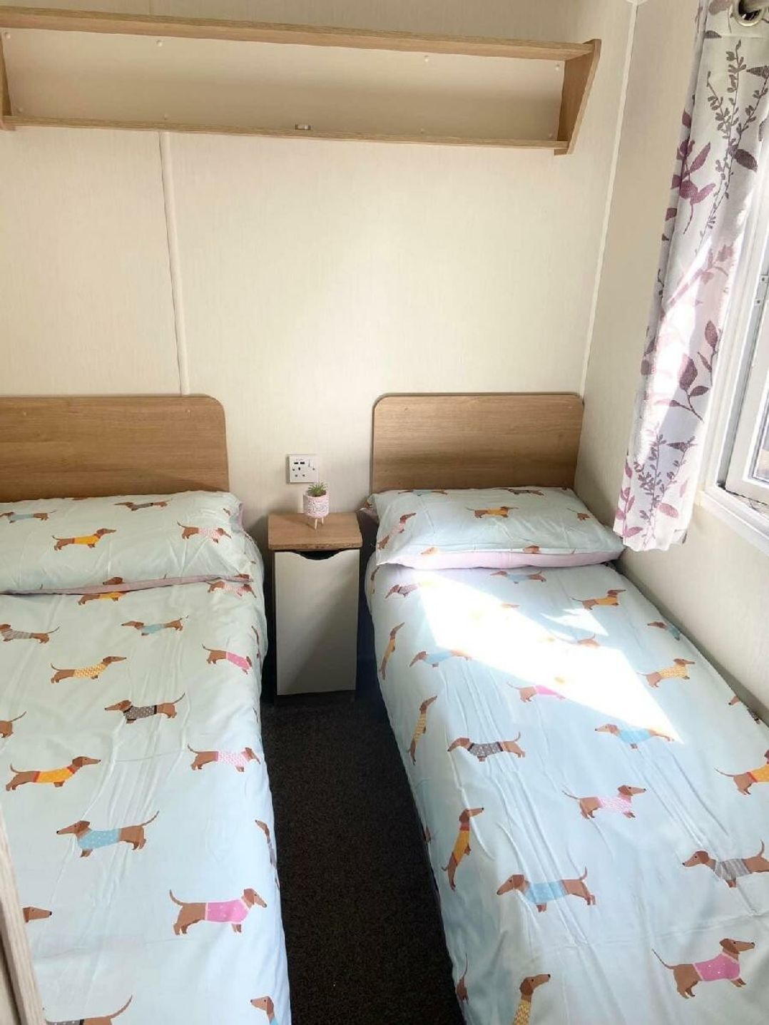 Marton Mere Holiday Village - Holiday Accommodation 19891