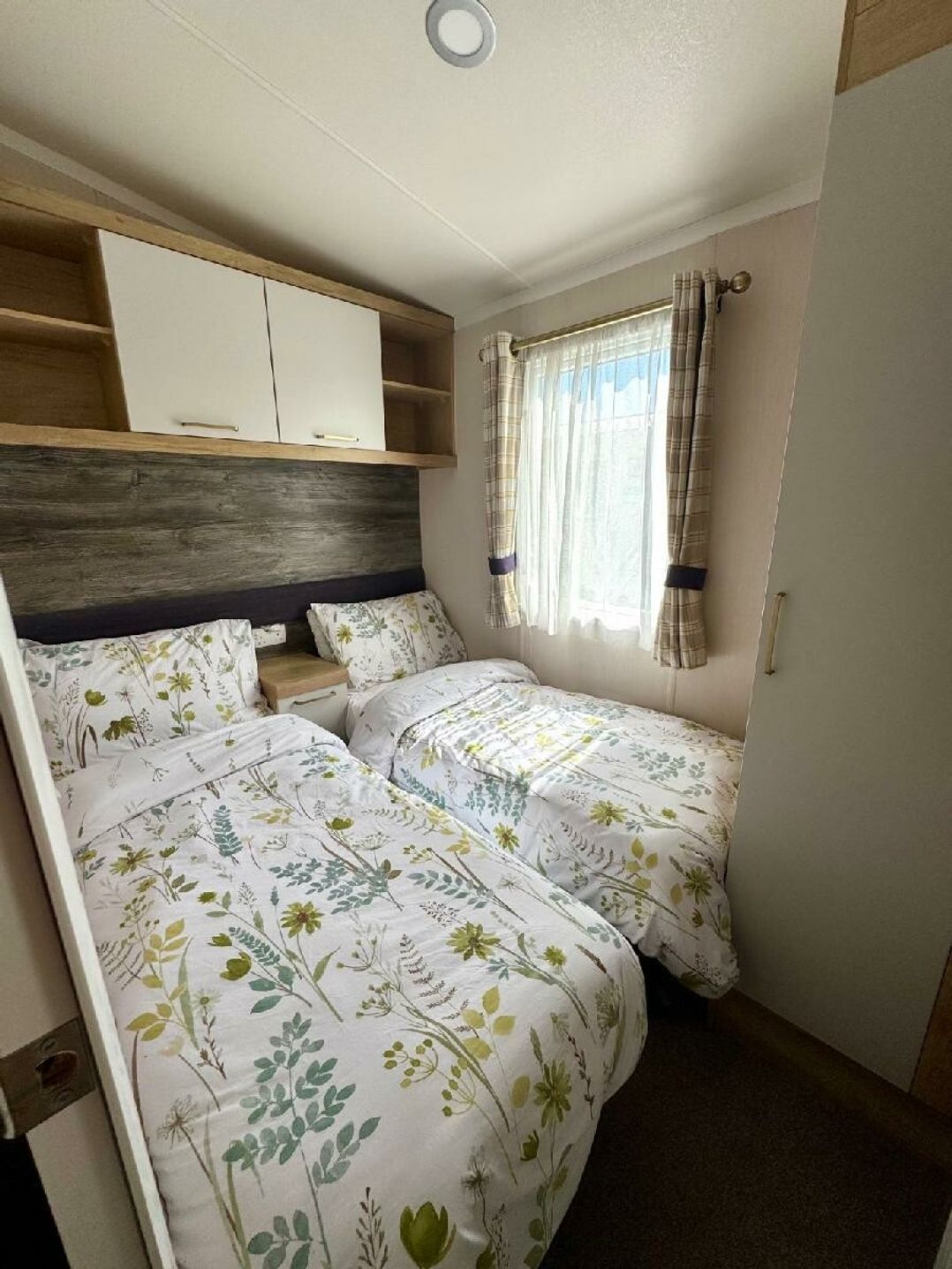 Hopton Holiday Village - Holiday Accommodation 19930