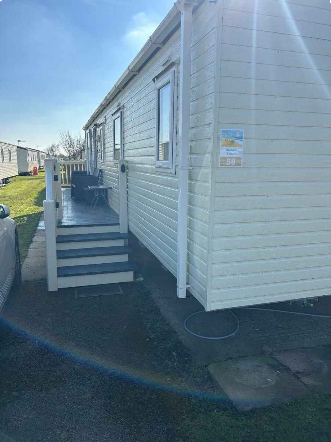 Golden Sands - Holiday Accommodation 19950