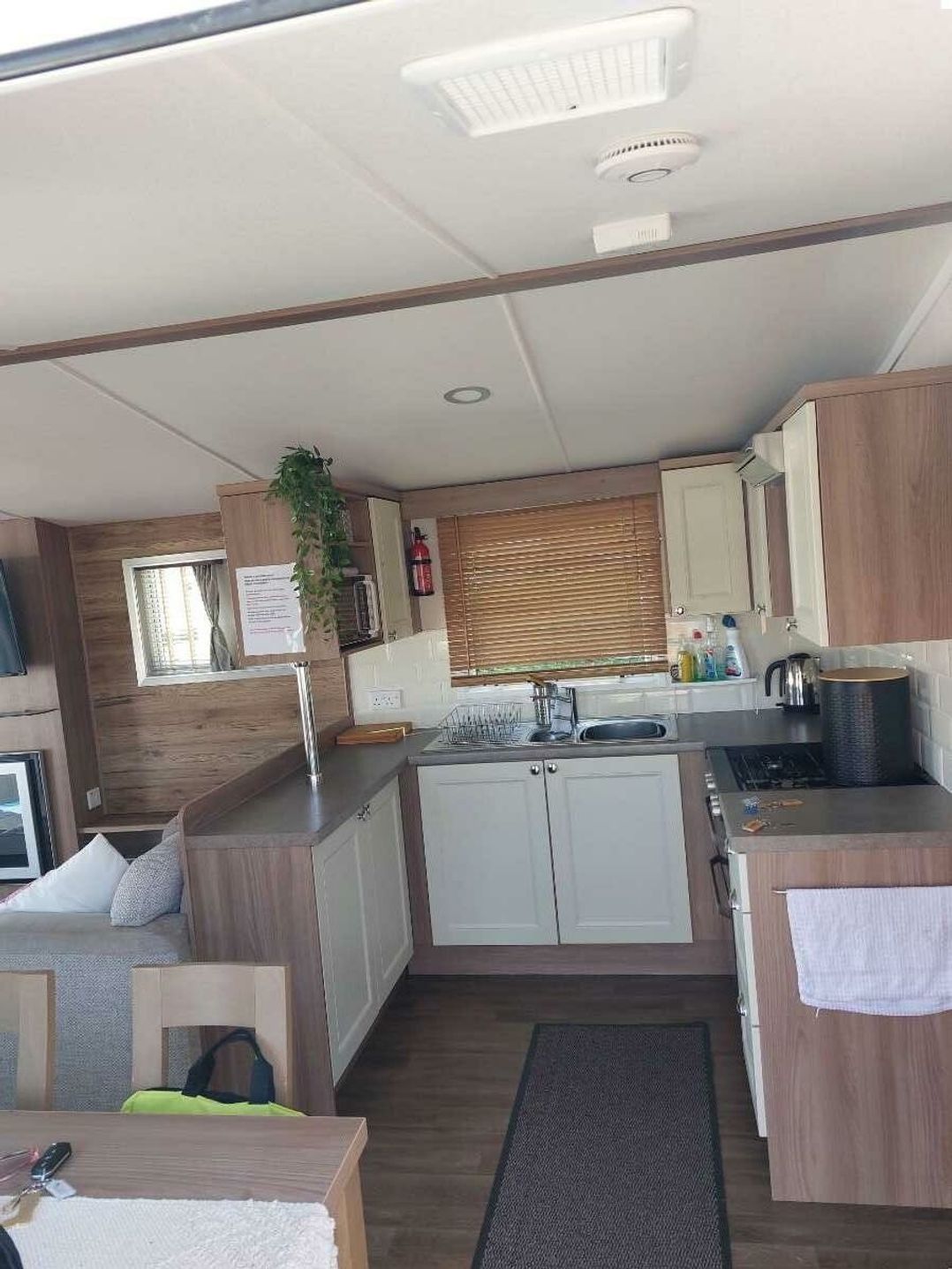 Marton Mere Holiday Village - Holiday Accommodation 20046