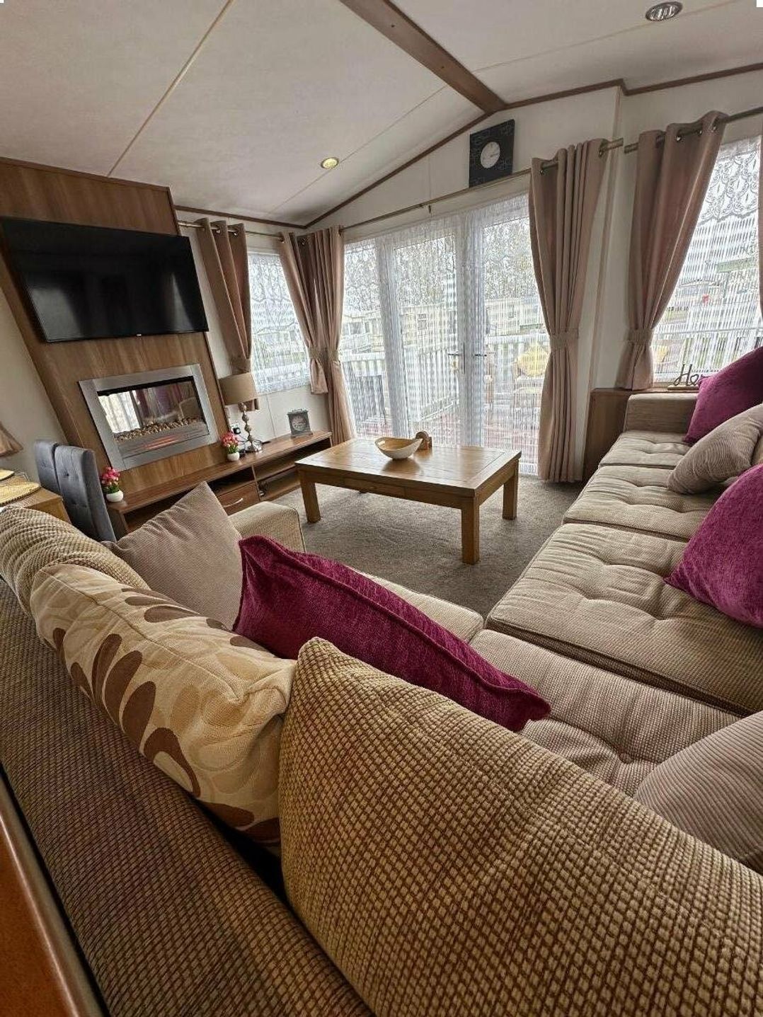 Waterside Leisure Park - Holiday Accommodation 20064