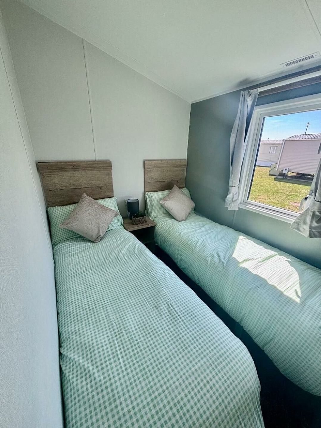 Trecco Bay - Holiday Accommodation 20083