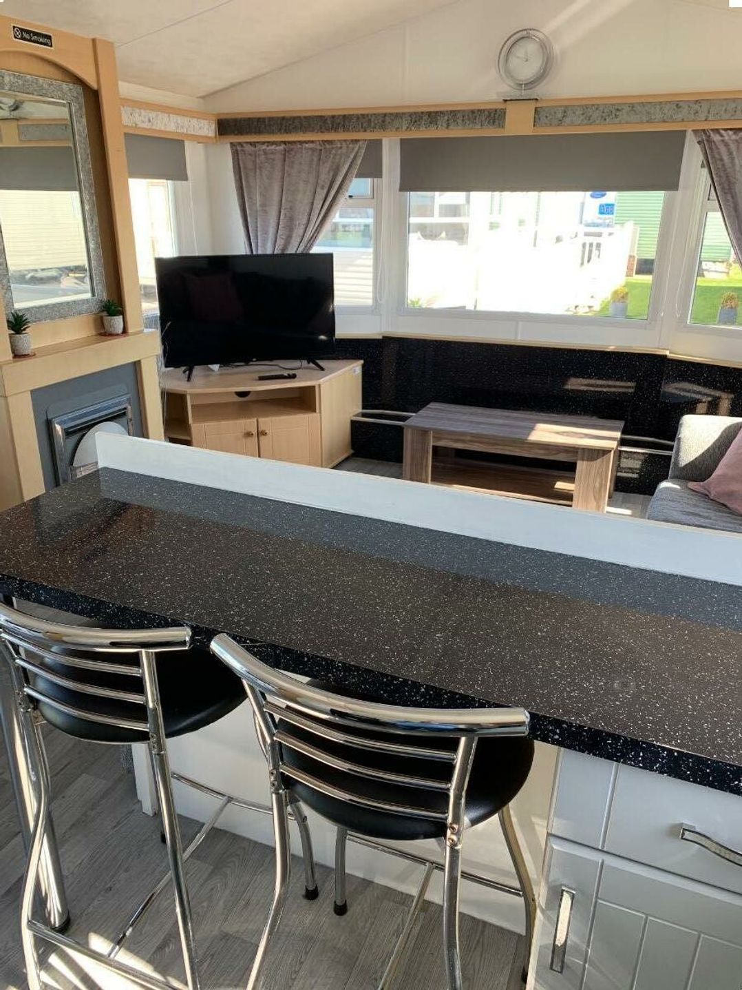 Happy Days Caravan Park - Holiday Accommodation 20091