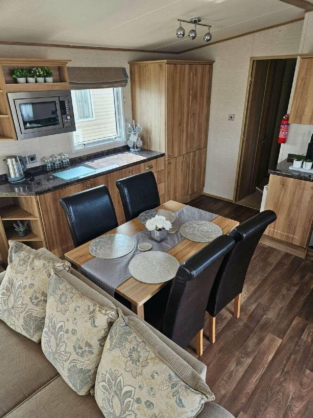 Happy Days Caravan Park - Holiday Accommodation 20160