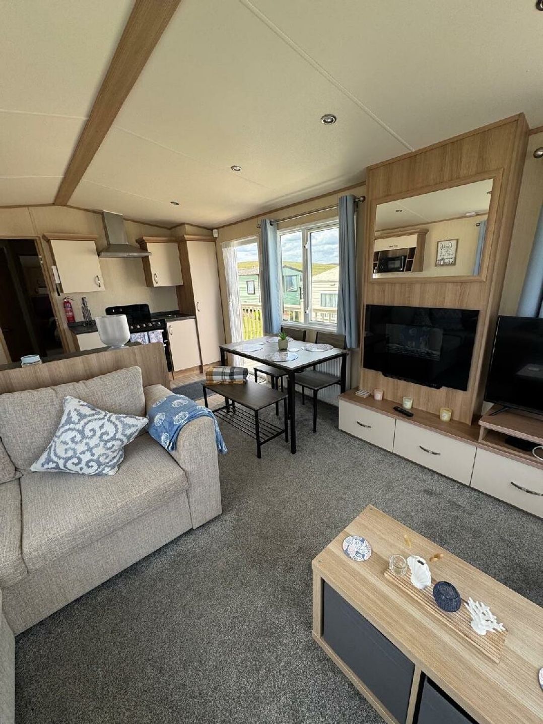 Thornwick Bay Holiday Village - Holiday Accommodation 20166