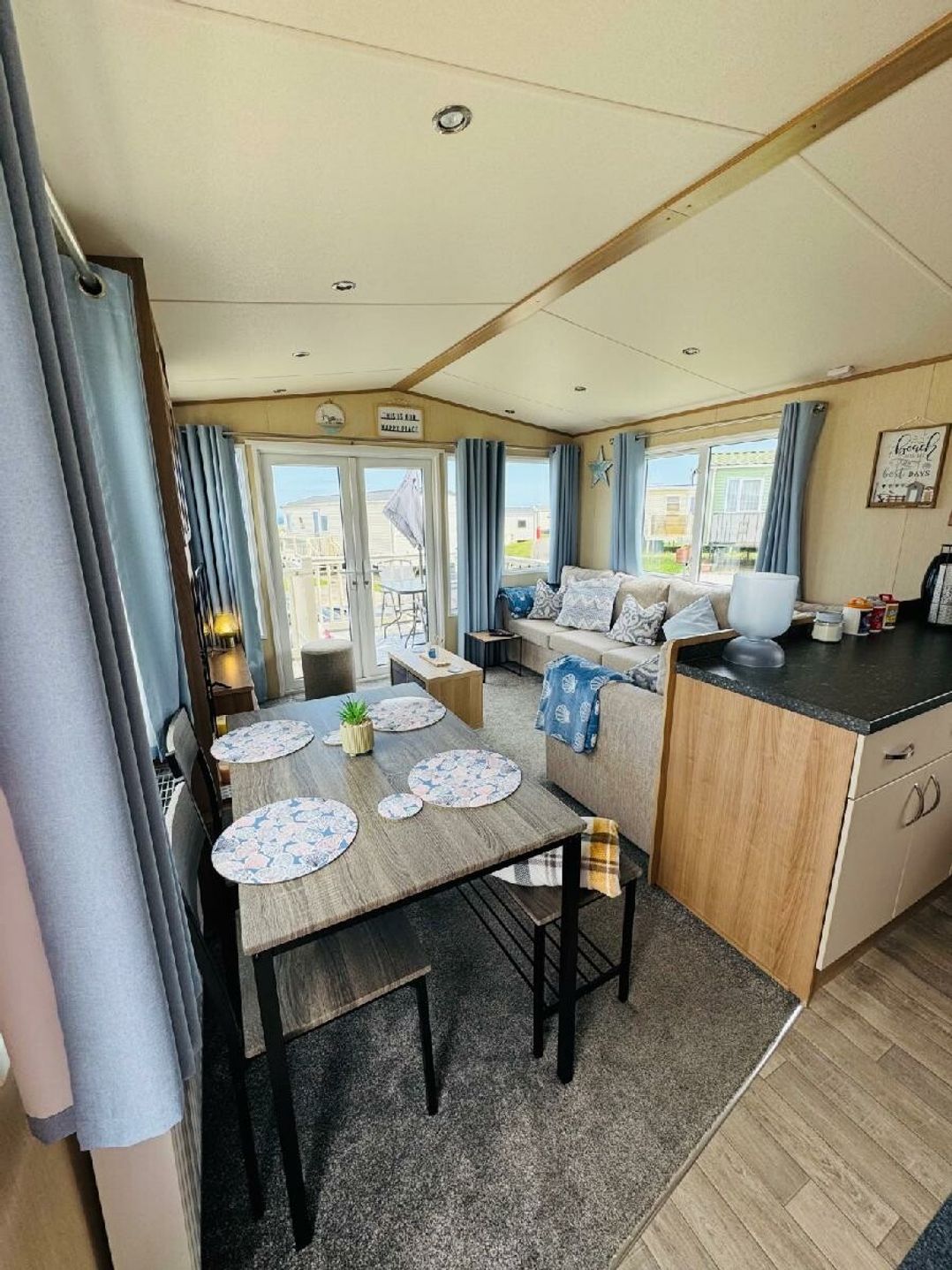 Thornwick Bay Holiday Village - Holiday Accommodation 20166