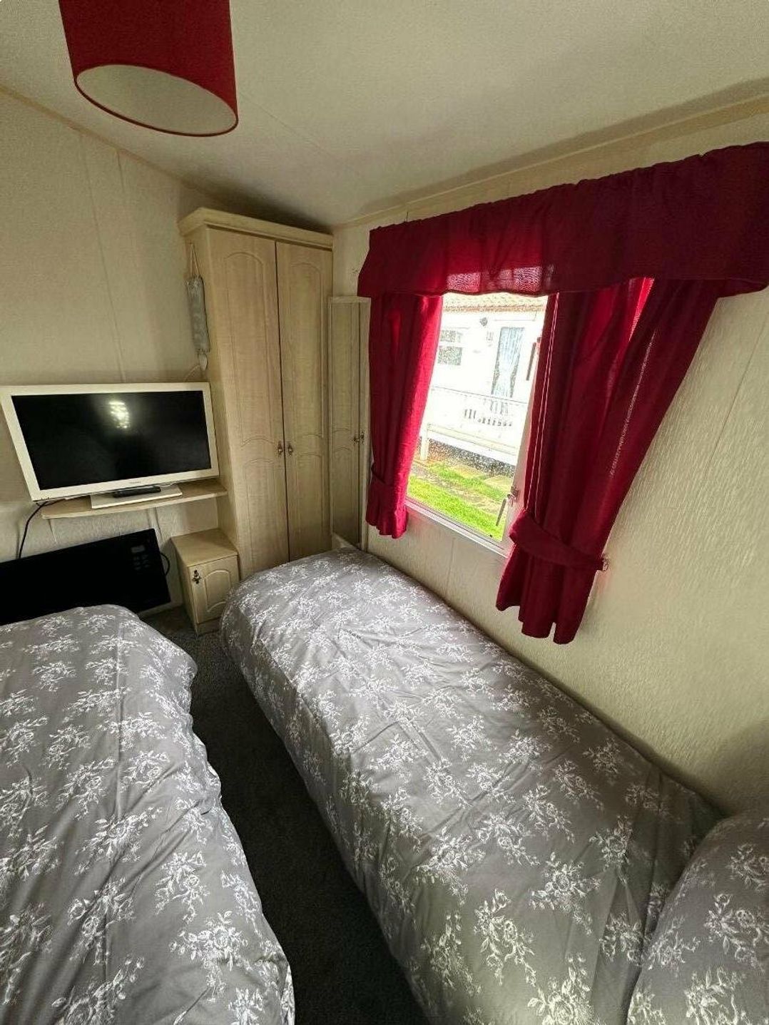 Waterside Leisure Park - Holiday Accommodation 20182