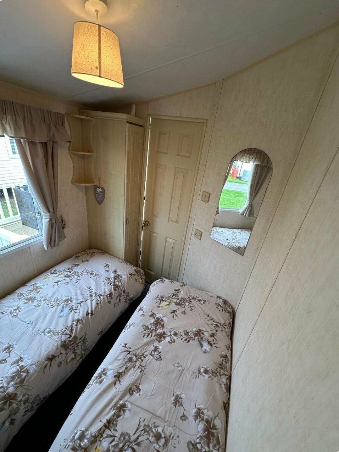 Waterside Leisure Park - Holiday Accommodation 20182