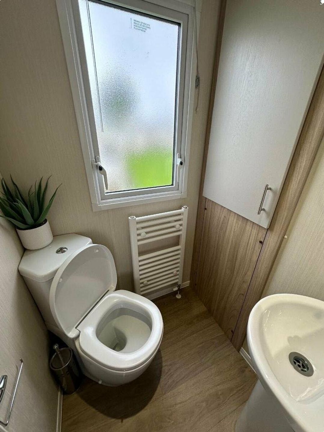 Waterside Leisure Park - Holiday Accommodation 20280