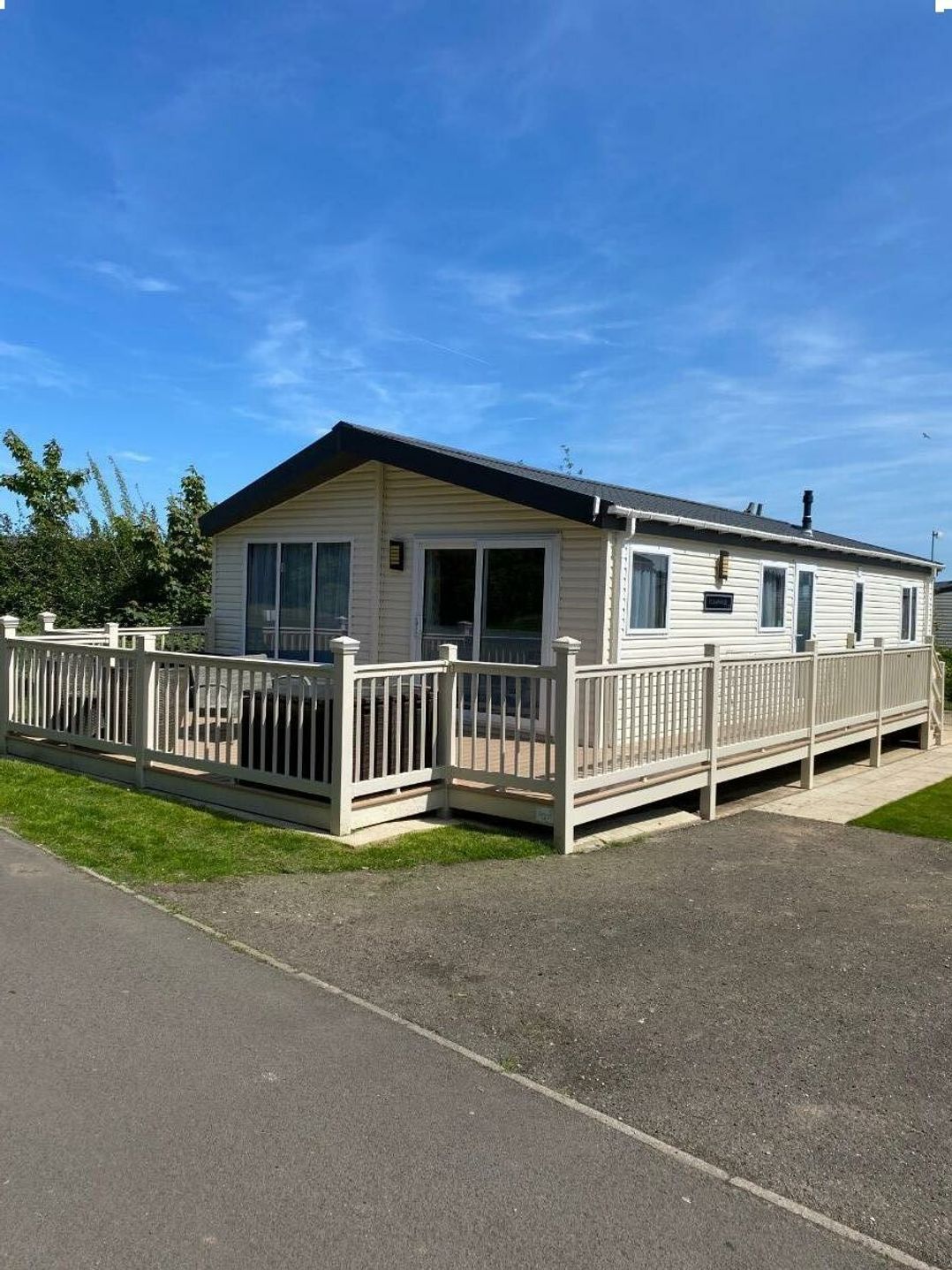 Cayton Bay Caravan Park - Holiday Accommodation 20341