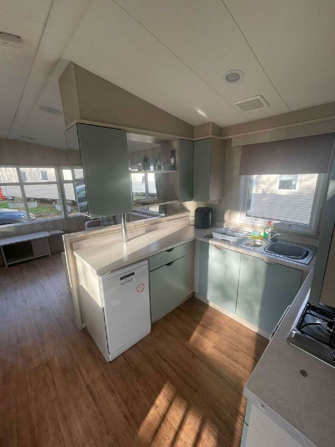 Marton Mere Holiday Village - Holiday Accommodation 20345