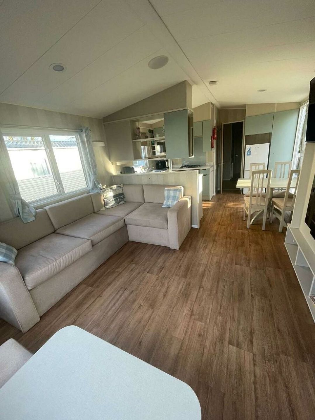 Marton Mere Holiday Village - Holiday Accommodation 20345