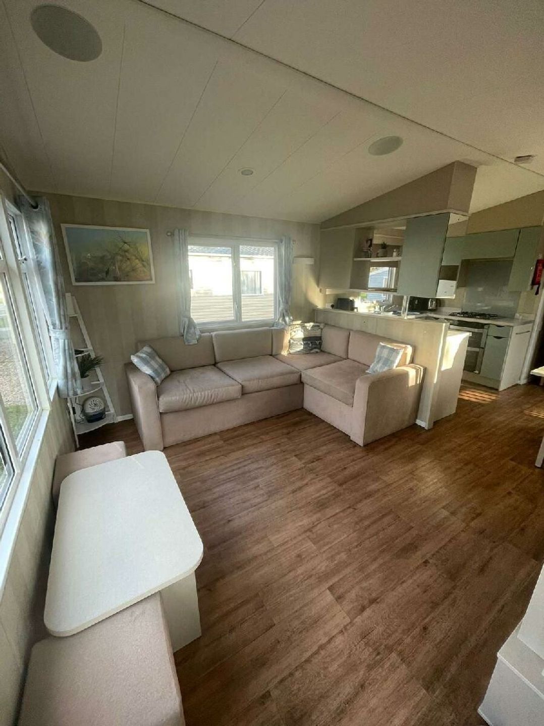 Marton Mere Holiday Village - Holiday Accommodation 20345