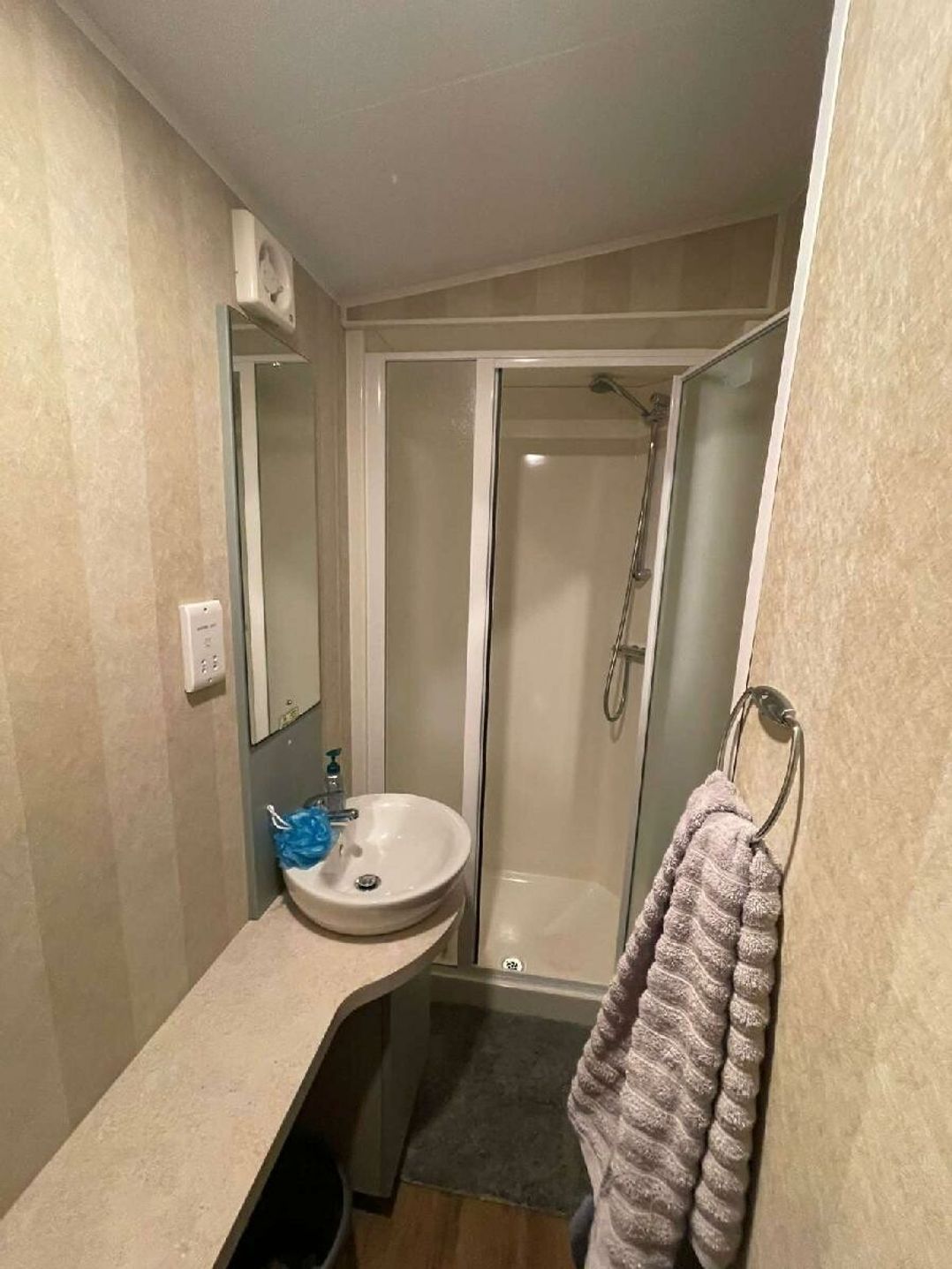 Marton Mere Holiday Village - Holiday Accommodation 20345