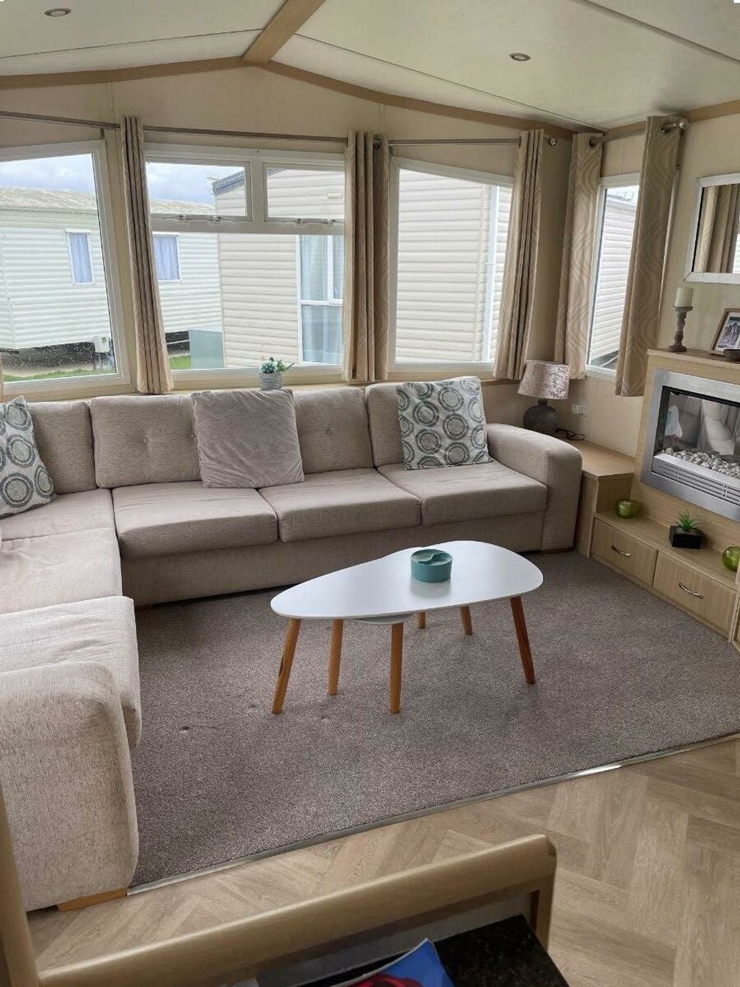 Browns Holiday Park - Holiday Accommodation 20456