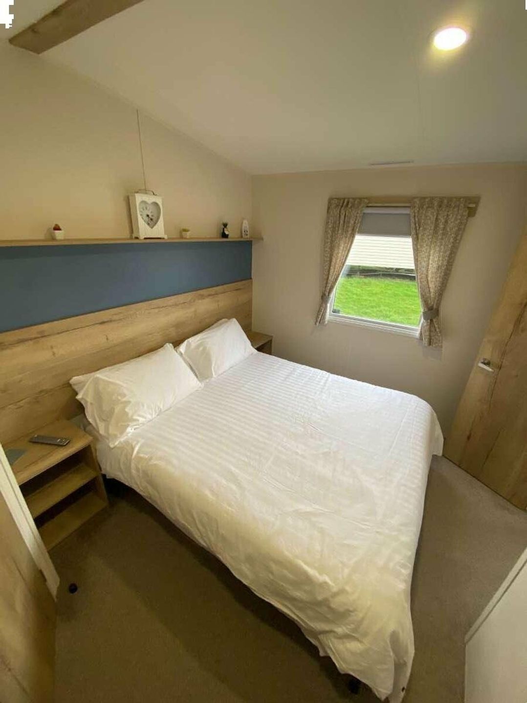 Blue Dolphin Holiday Park - Holiday Accommodation 20459