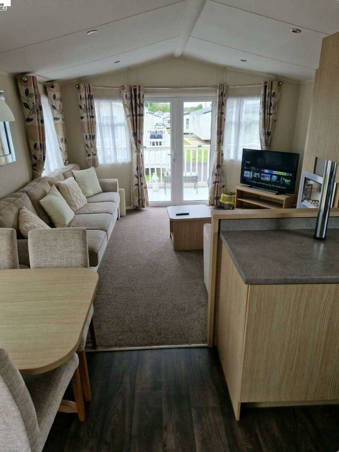 Marton Mere Holiday Village - Holiday Accommodation 20470