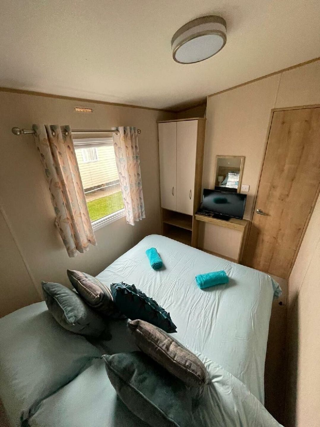 Edwards Leisure Park - Holiday Accommodation 20495