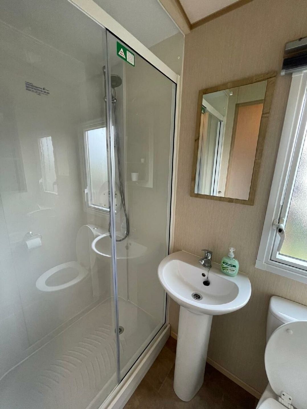 Edwards Leisure Park - Holiday Accommodation 20495