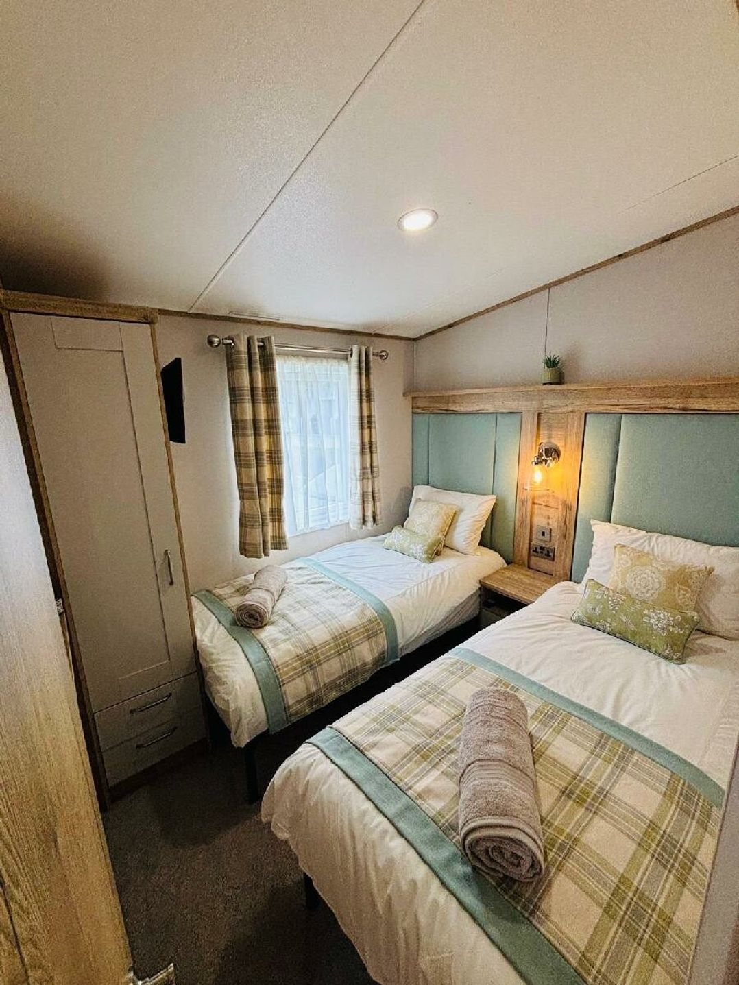 Golden Palm Resort - Holiday Accommodation 20542