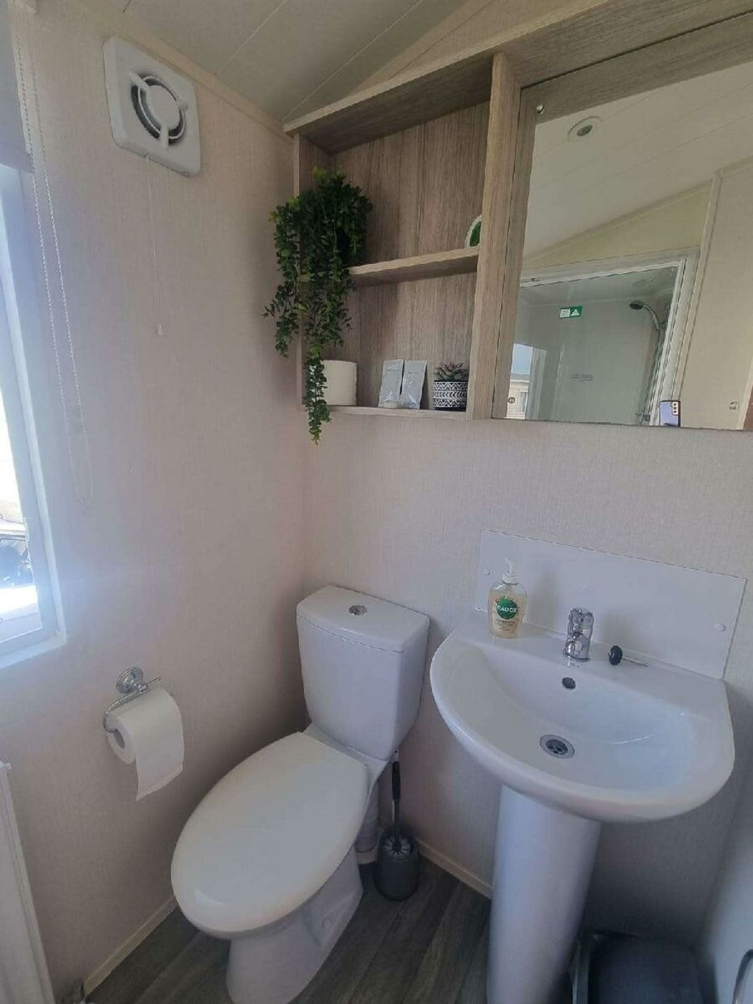 Caister Holiday Park - Holiday Accommodation 20650