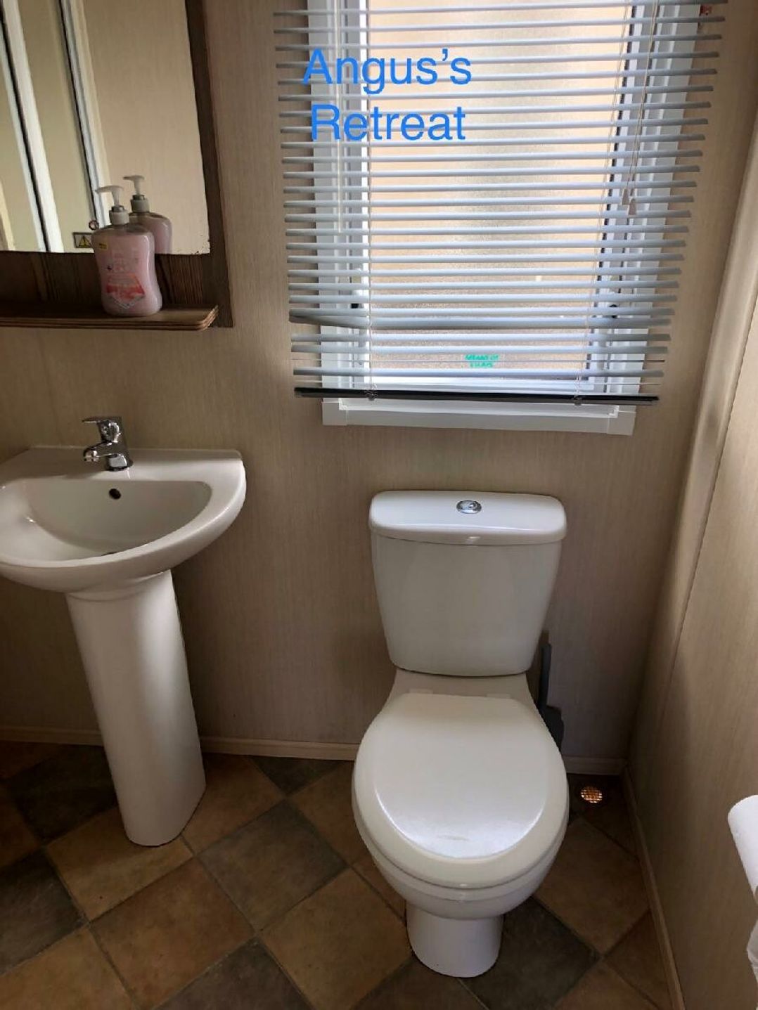 Marton Mere Holiday Village - Holiday Accommodation 20728