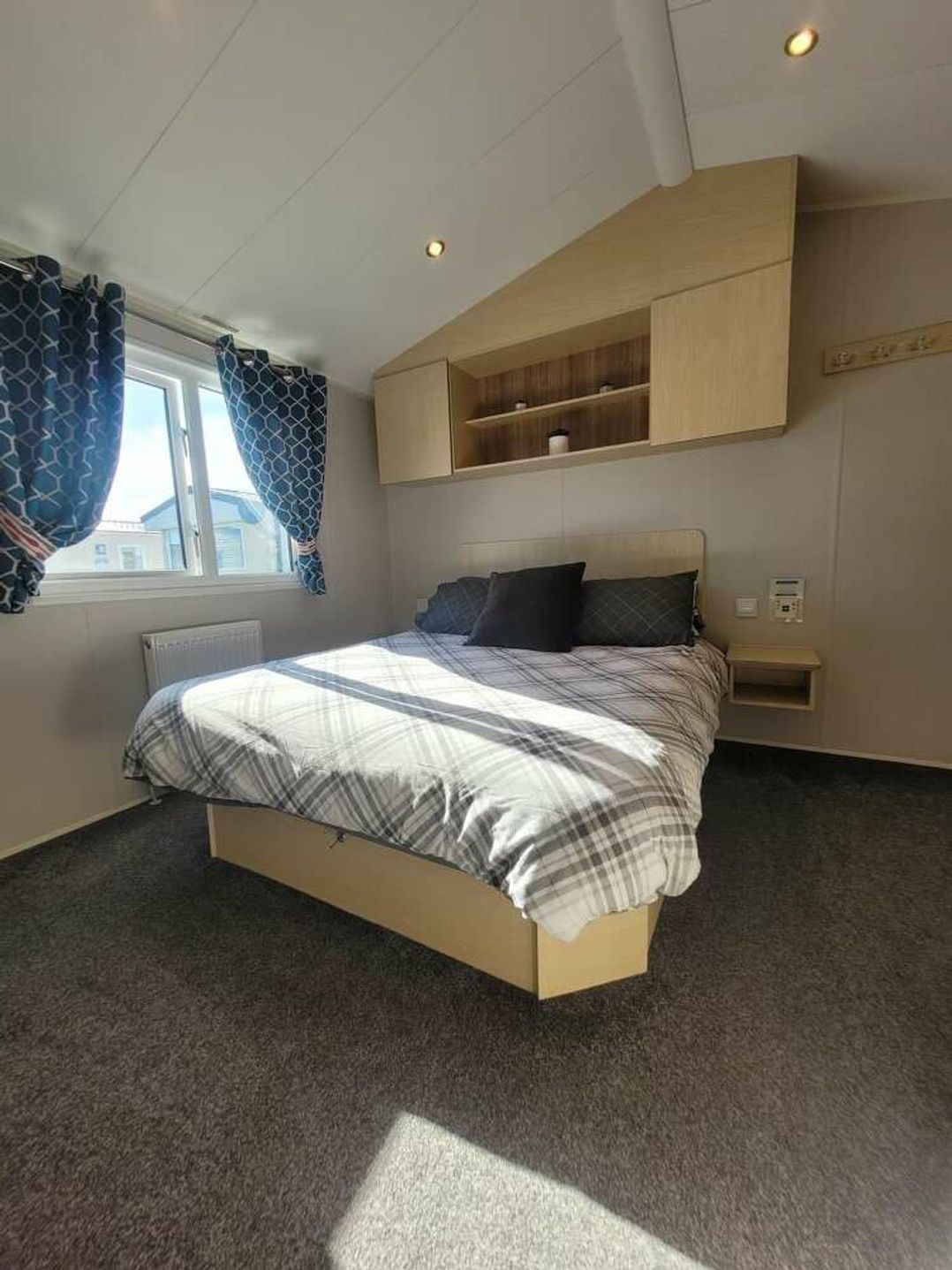 Golden Sands - Holiday Accommodation 20845