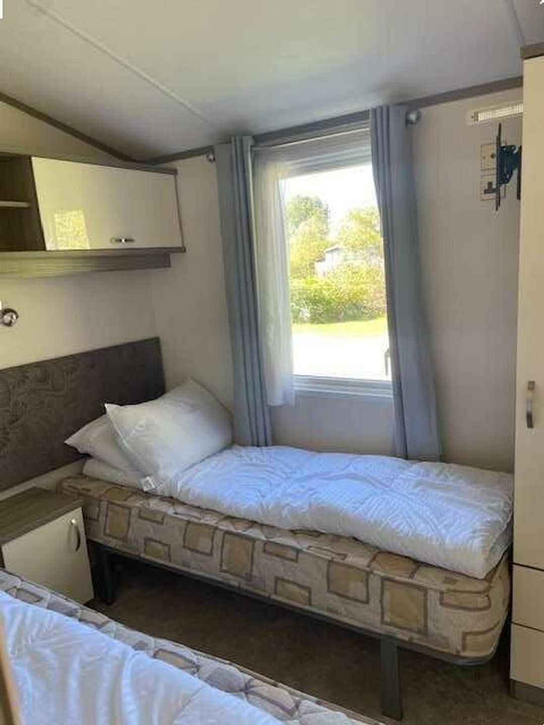 Marton Mere Holiday Village - Holiday Accommodation 20901