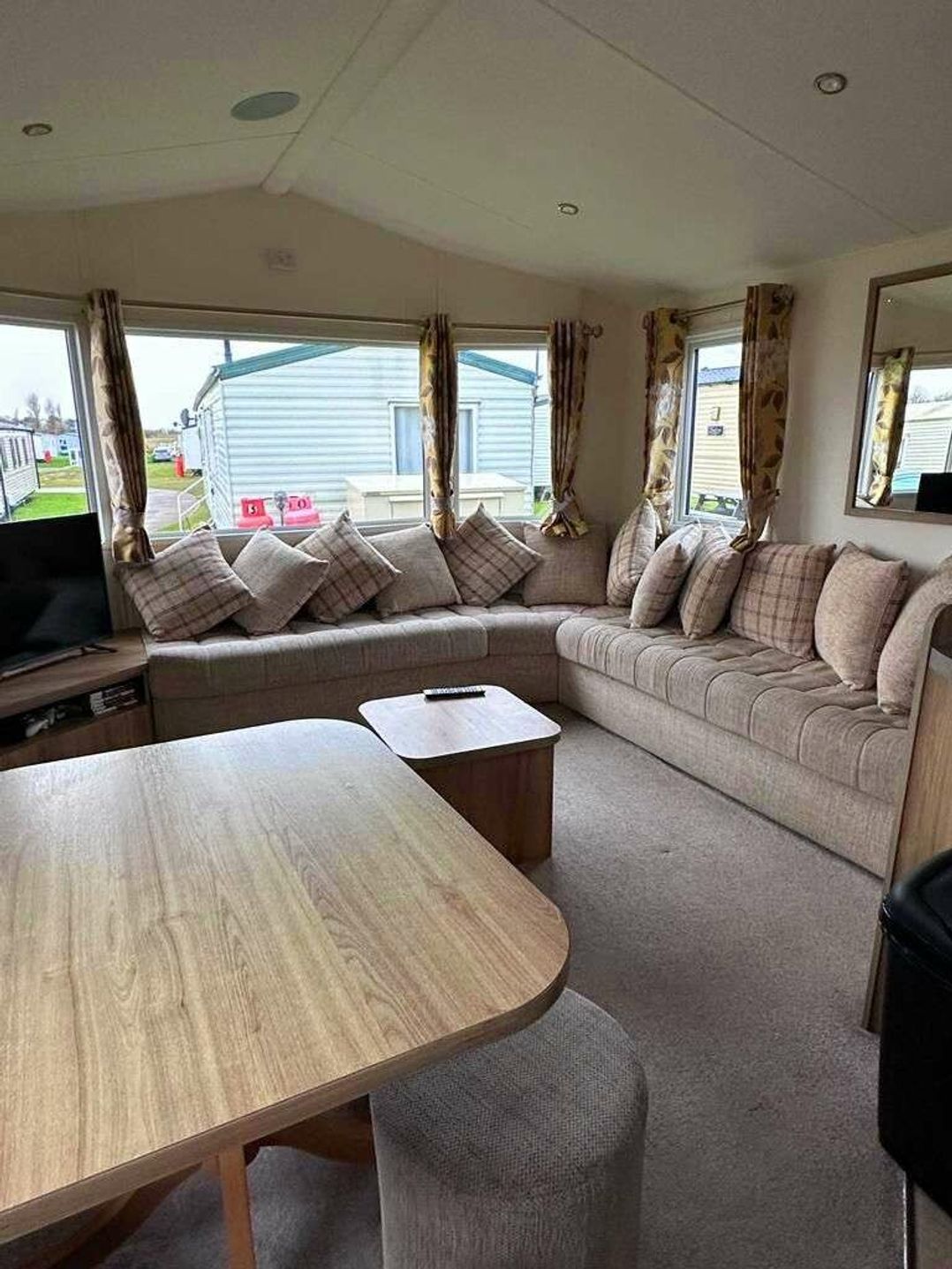 Golden Sands - Holiday Accommodation 20928