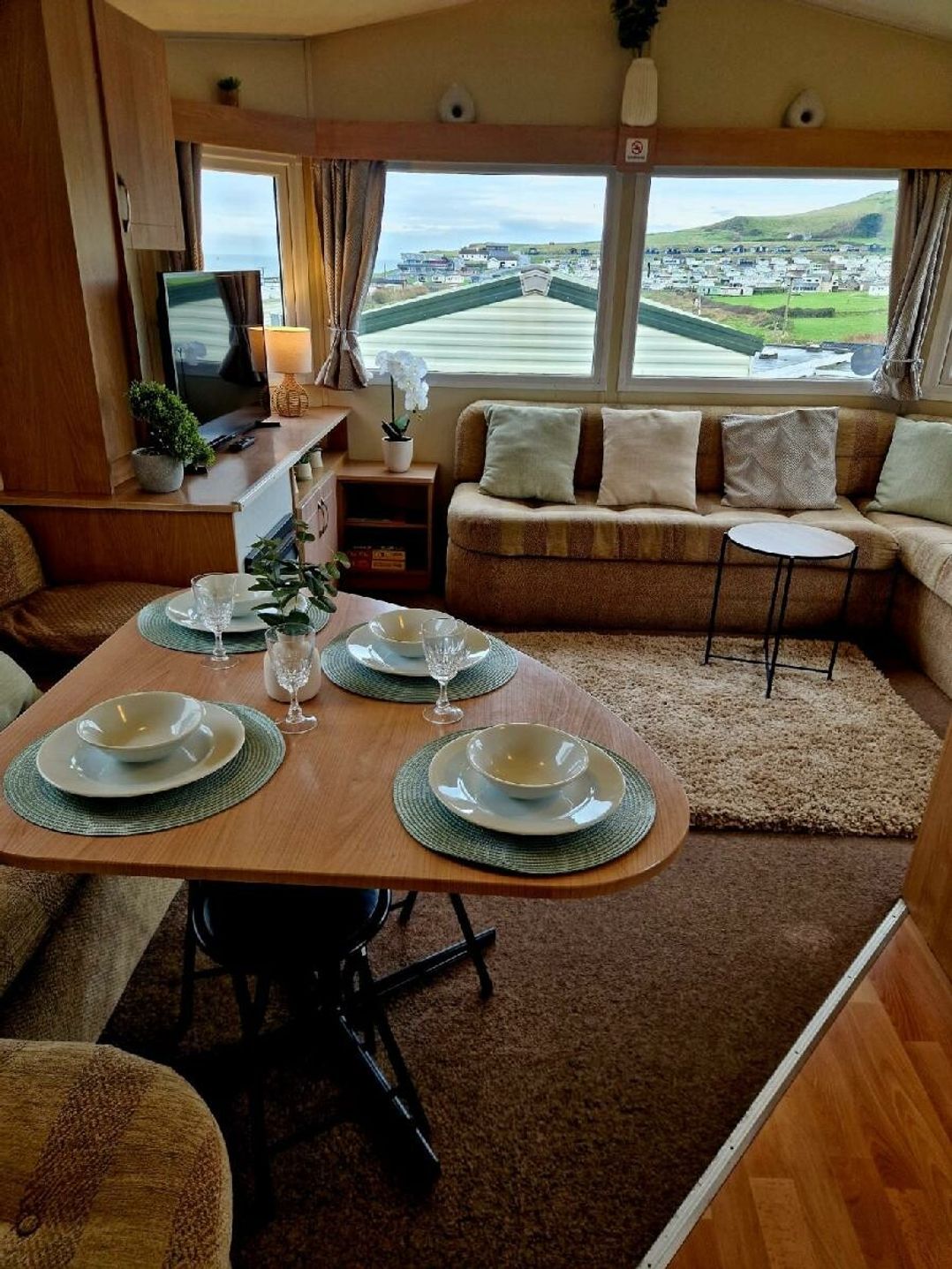 Clarach Bay Holiday Village - Holiday Accommodation 20943