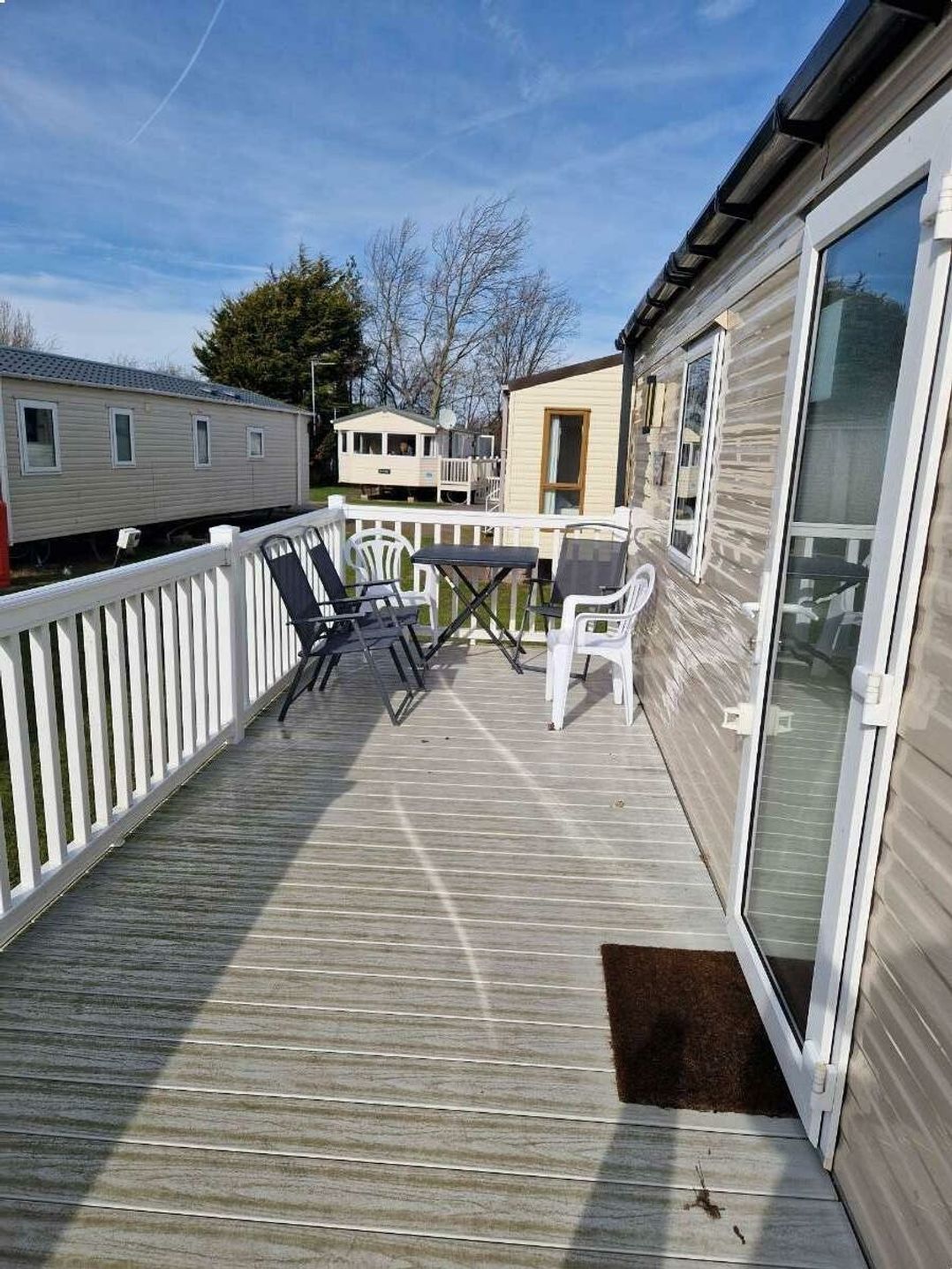 Marton Mere Holiday Village - Holiday Accommodation 21003