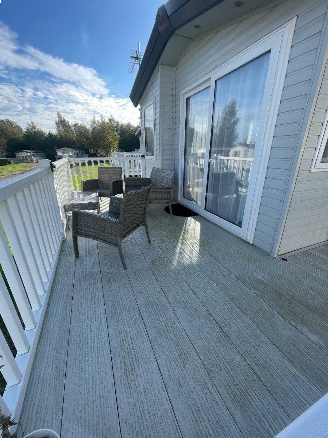 Marton Mere Holiday Village - Holiday Accommodation 21006