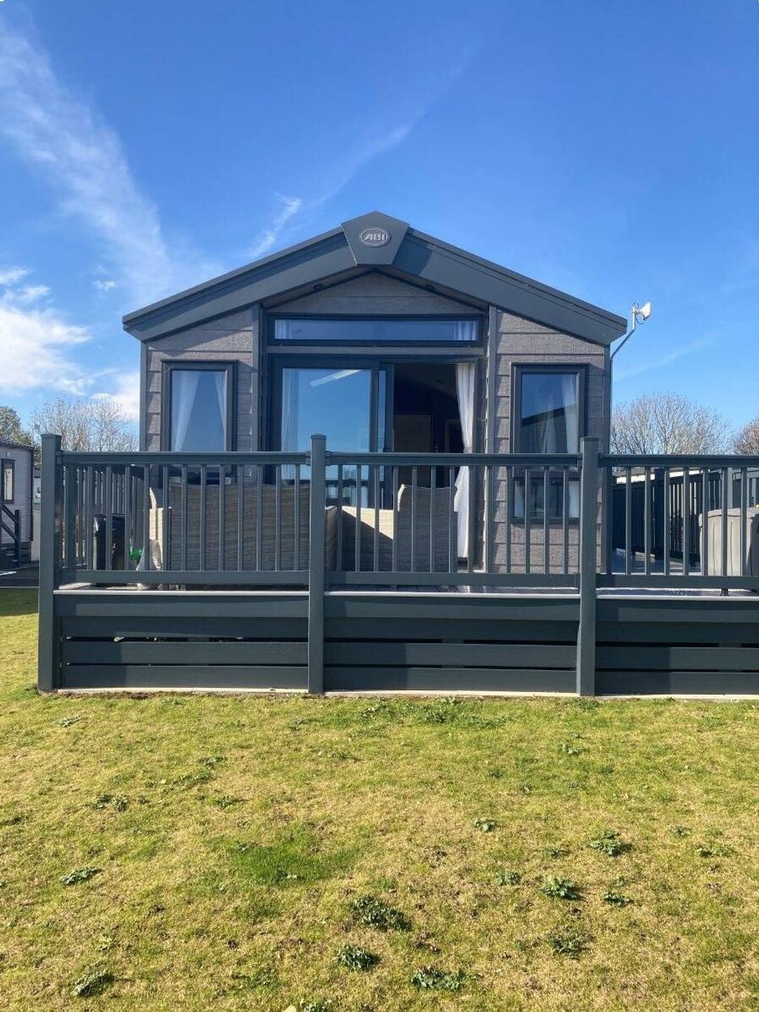 Sandy Bay Holiday Park - Holiday Accommodation 21038