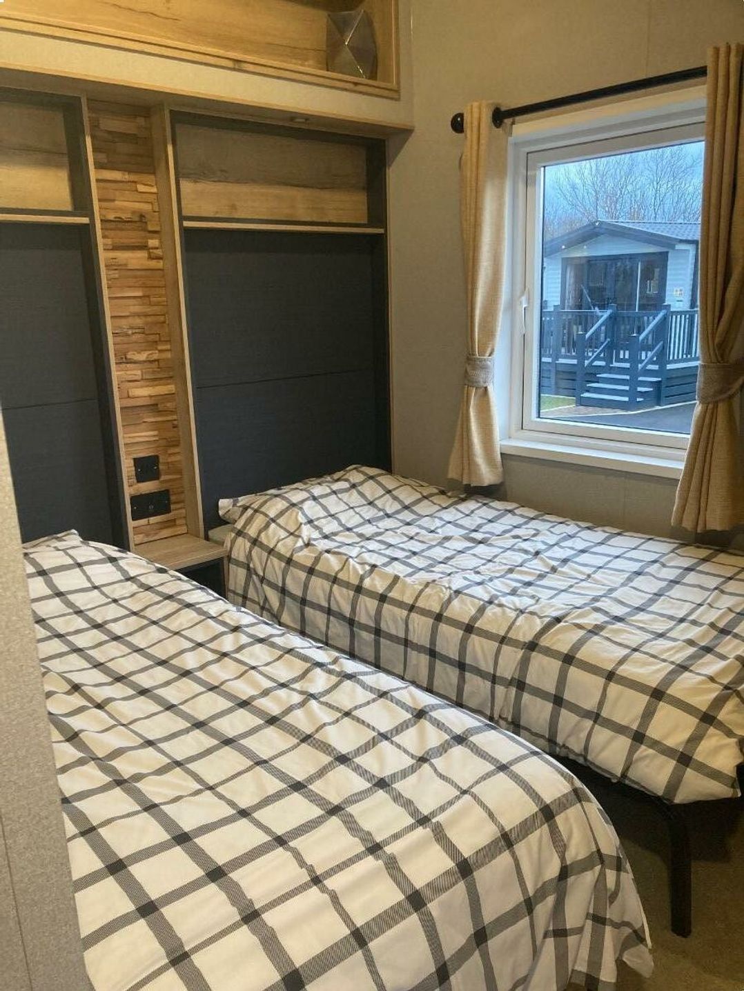 Sandy Bay Holiday Park - Holiday Accommodation 21038