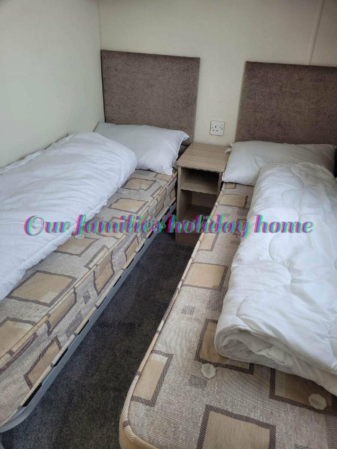 Caister Holiday Park - Holiday Accommodation 2106