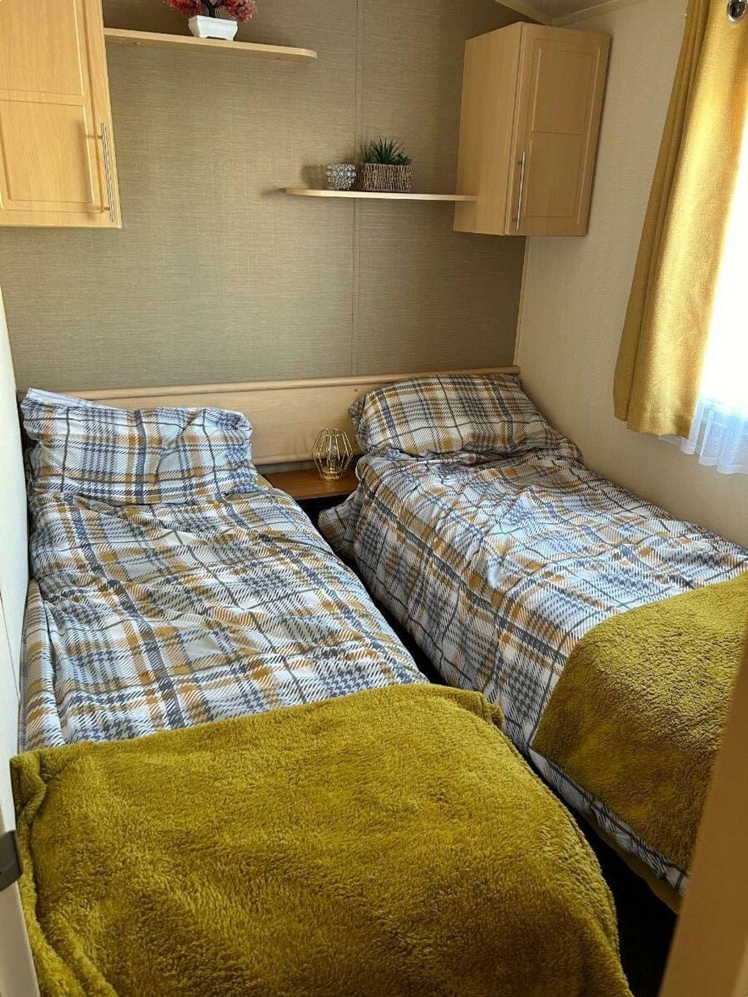 Blue Dolphin Holiday Park - Holiday Accommodation 21066