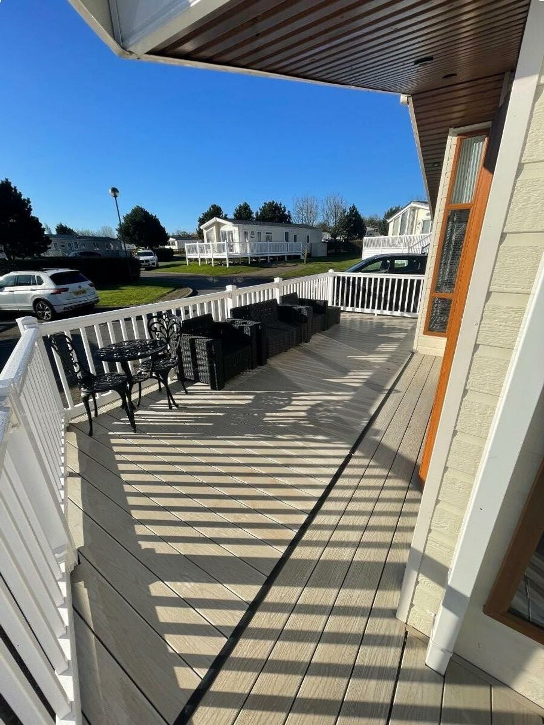 Marton Mere Holiday Village - Holiday Accommodation 21071