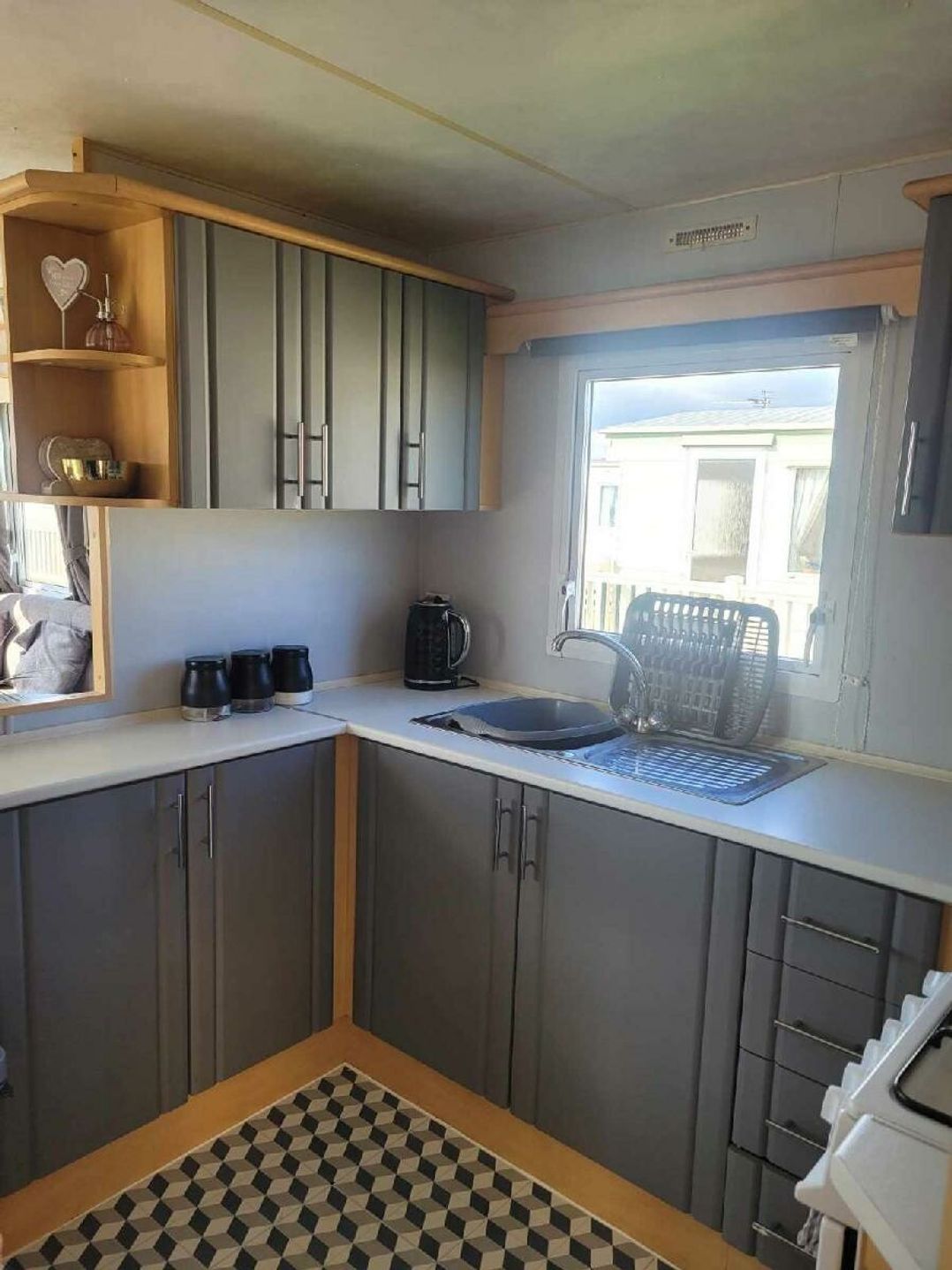 Golden Palm Resort - Holiday Accommodation 21074