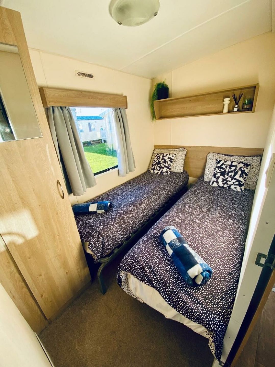 New Beach Holiday Park - Holiday Accommodation 21134