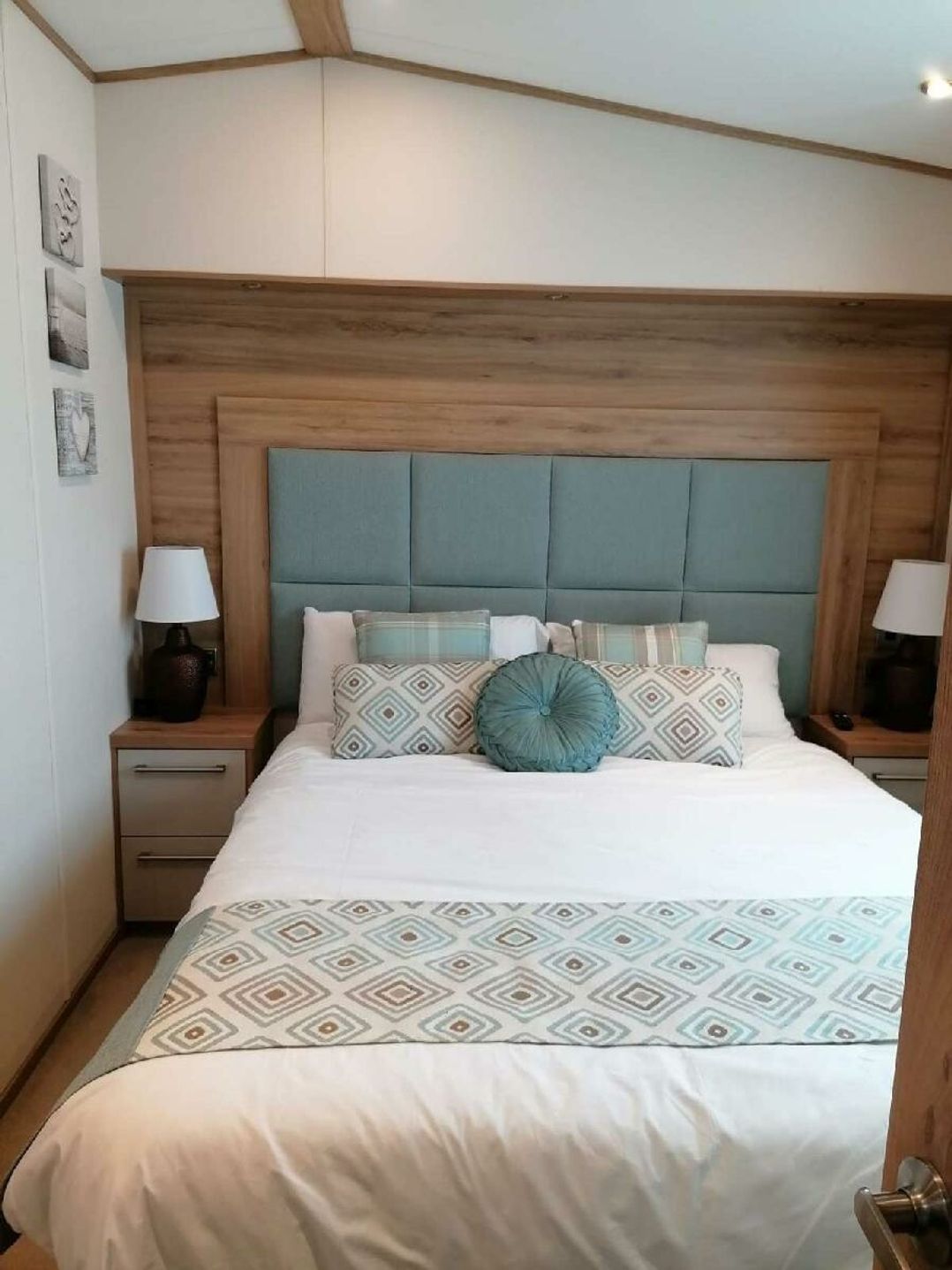 Tattershall Lakes Country Park - Holiday Accommodation 21135