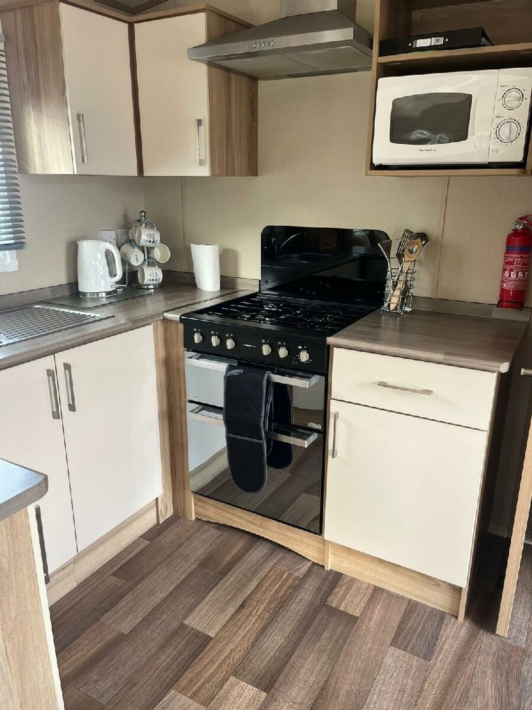 Golden Sands - Holiday Accommodation 21162