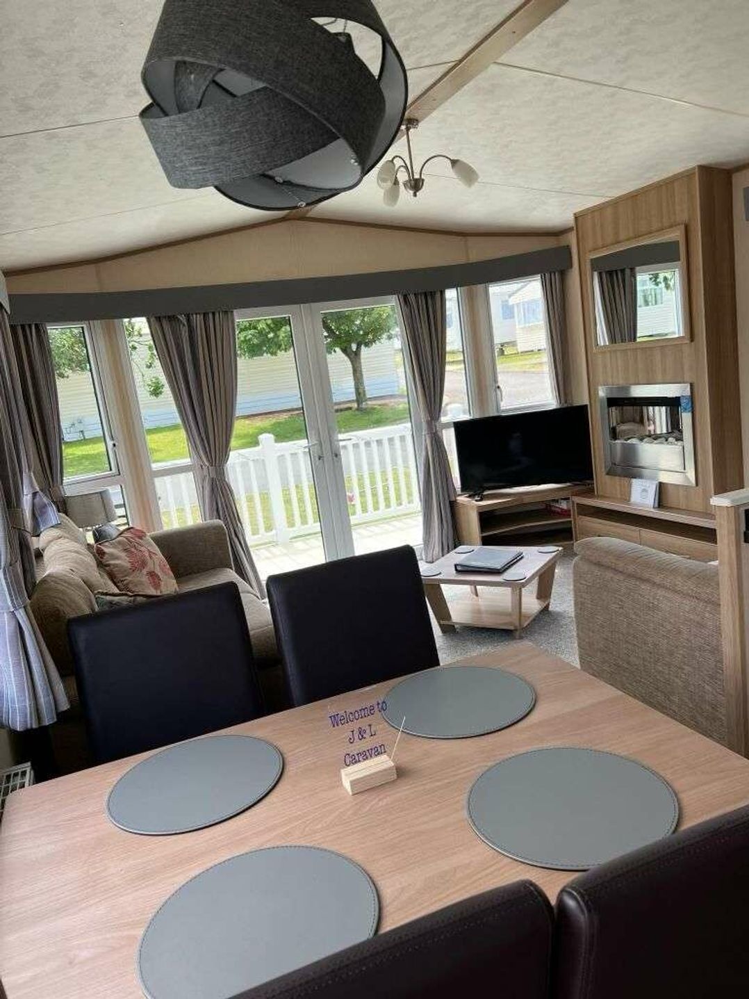 Trecco Bay - Holiday Accommodation 21185