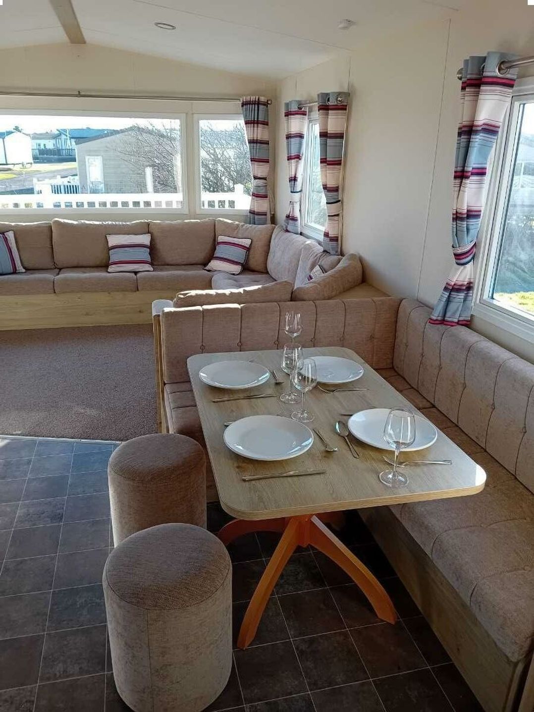 Pendine Sands - Holiday Accommodation 21251